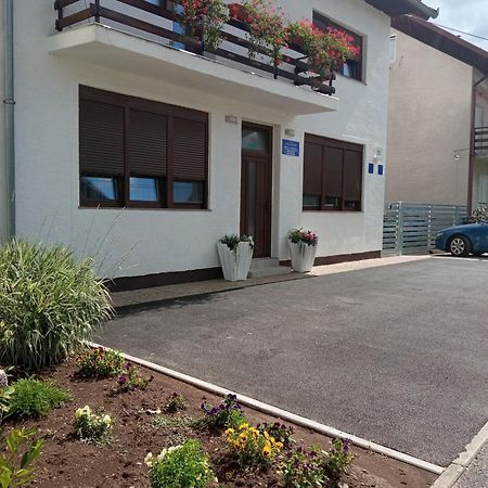 Apartman Nikola Gospic Exterior photo