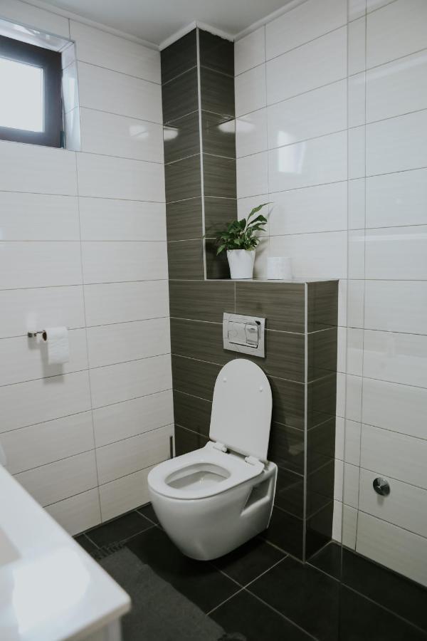 Apartman Nikola Gospic Exterior photo