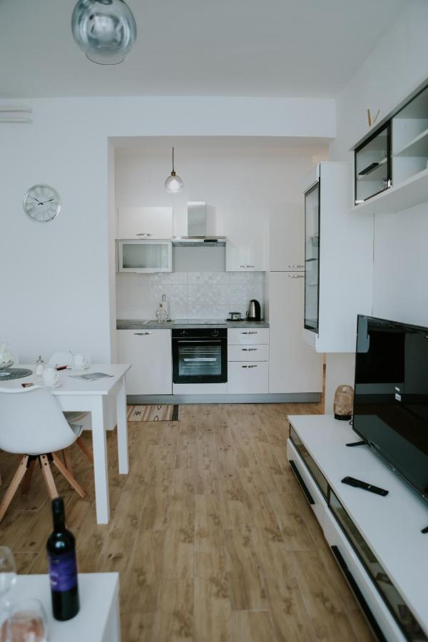 Apartman Nikola Gospic Exterior photo