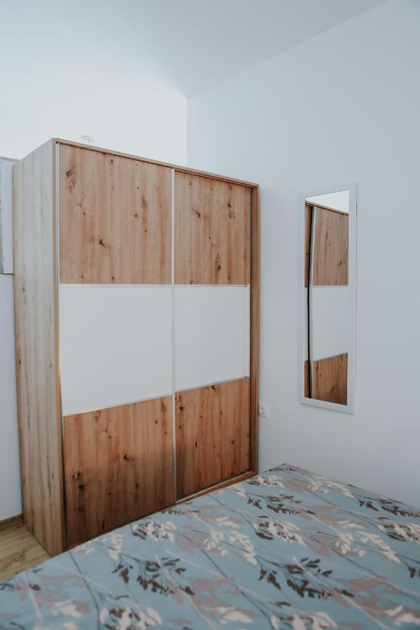 Apartman Nikola Gospic Exterior photo