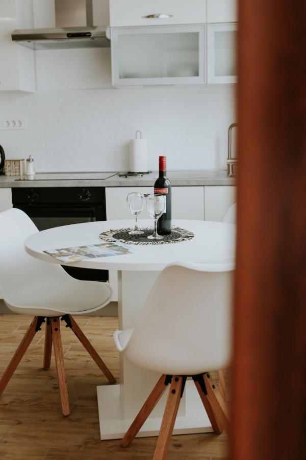 Apartman Nikola Gospic Exterior photo