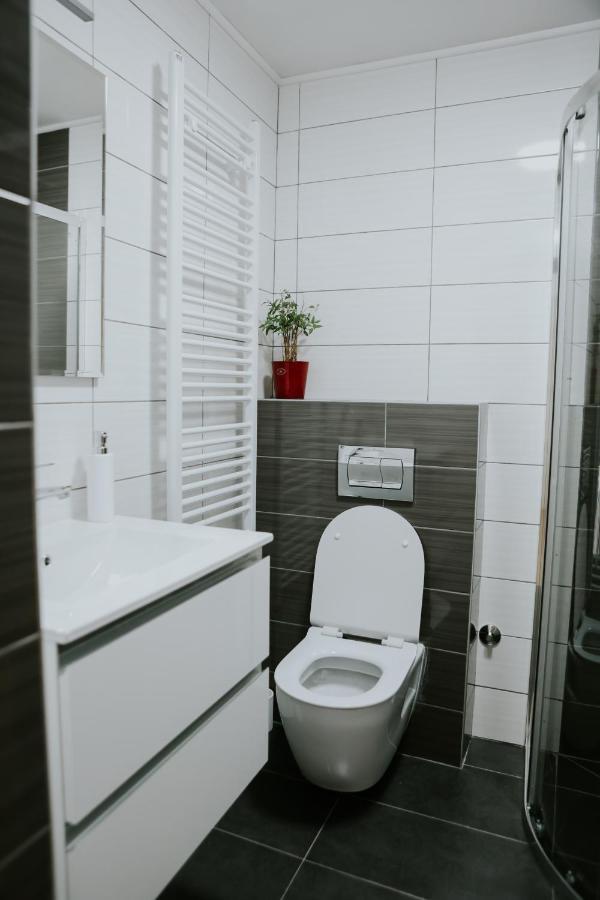 Apartman Nikola Gospic Exterior photo